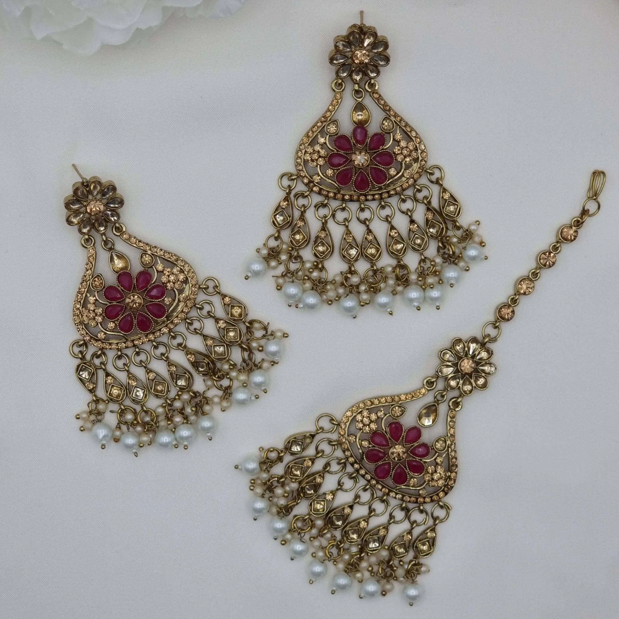 Antique Gold Statement Tikka Set