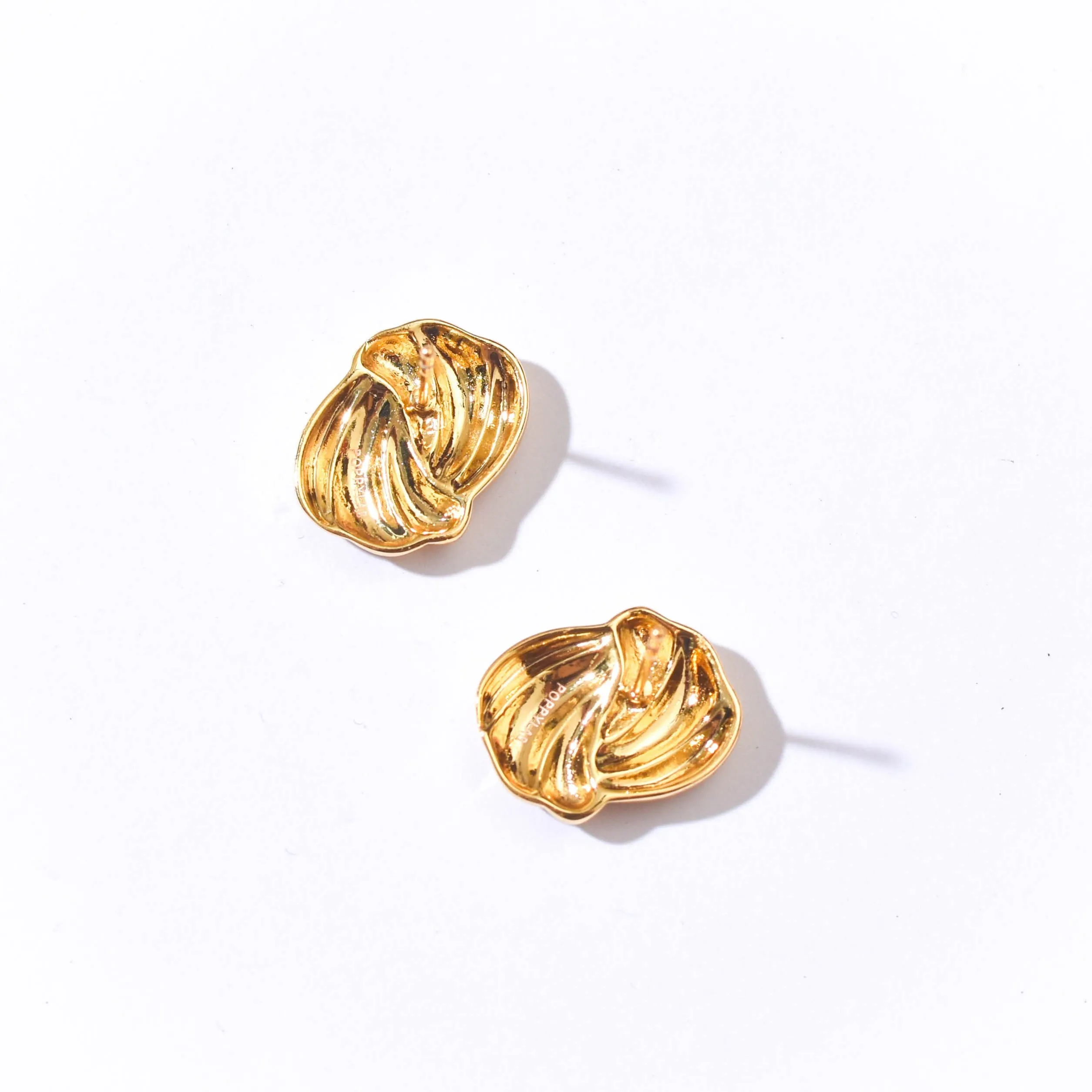 Camila Studs | Gold