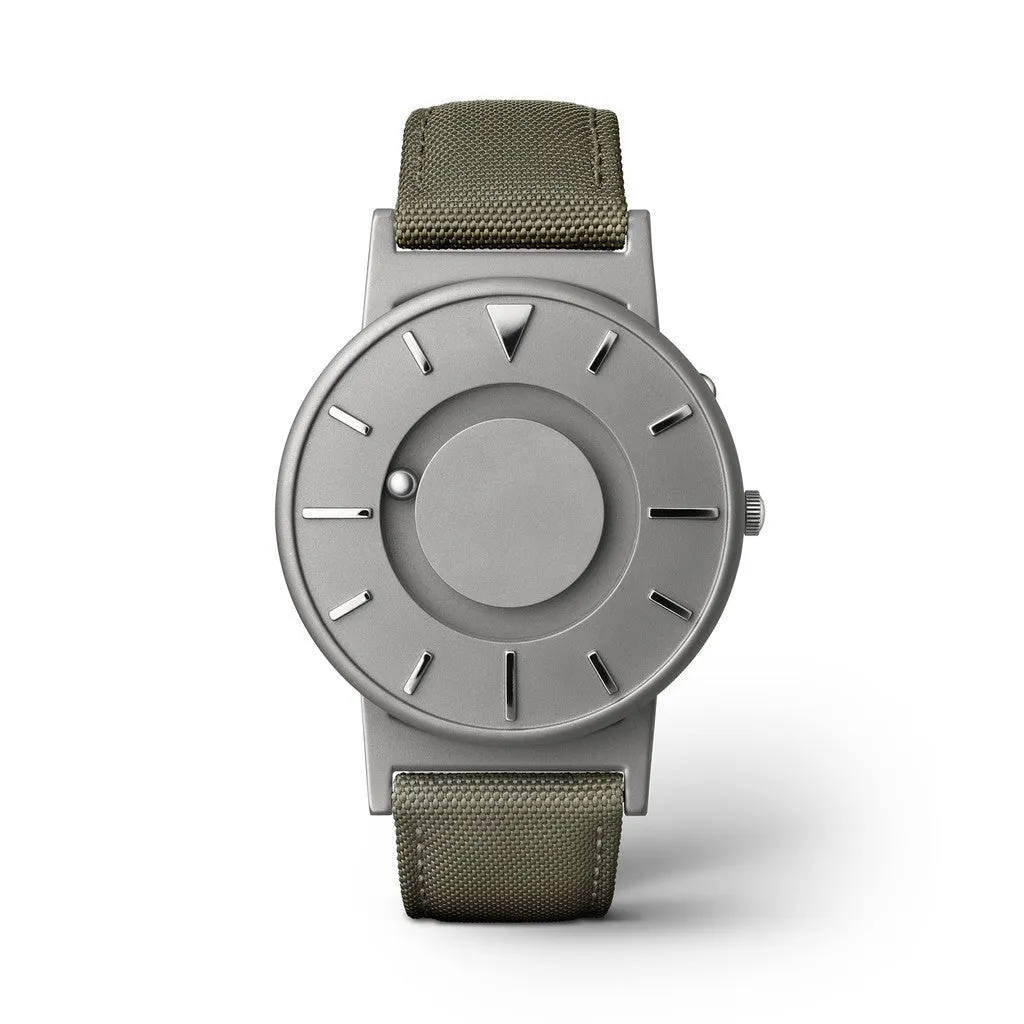 Eone Timepieces The Bradley Canvas