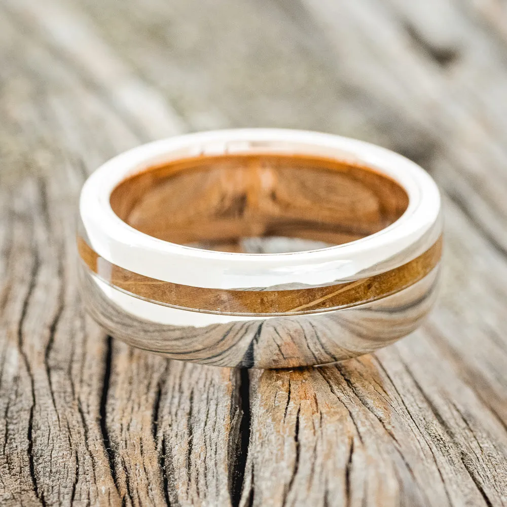 "VERTIGO" - WHISKEY BARREL OAK WEDDING RING WITH A 14K ROSE GOLD LINING - SILVER - SIZE 9 1/4