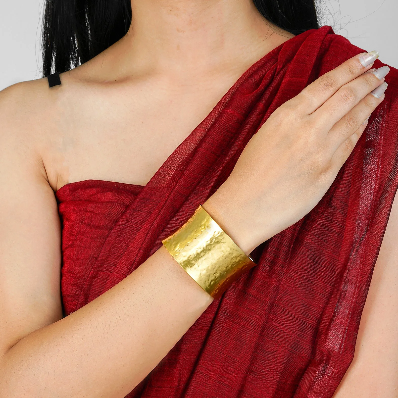 Teejh Sunanta Gold Cuff Bracelet