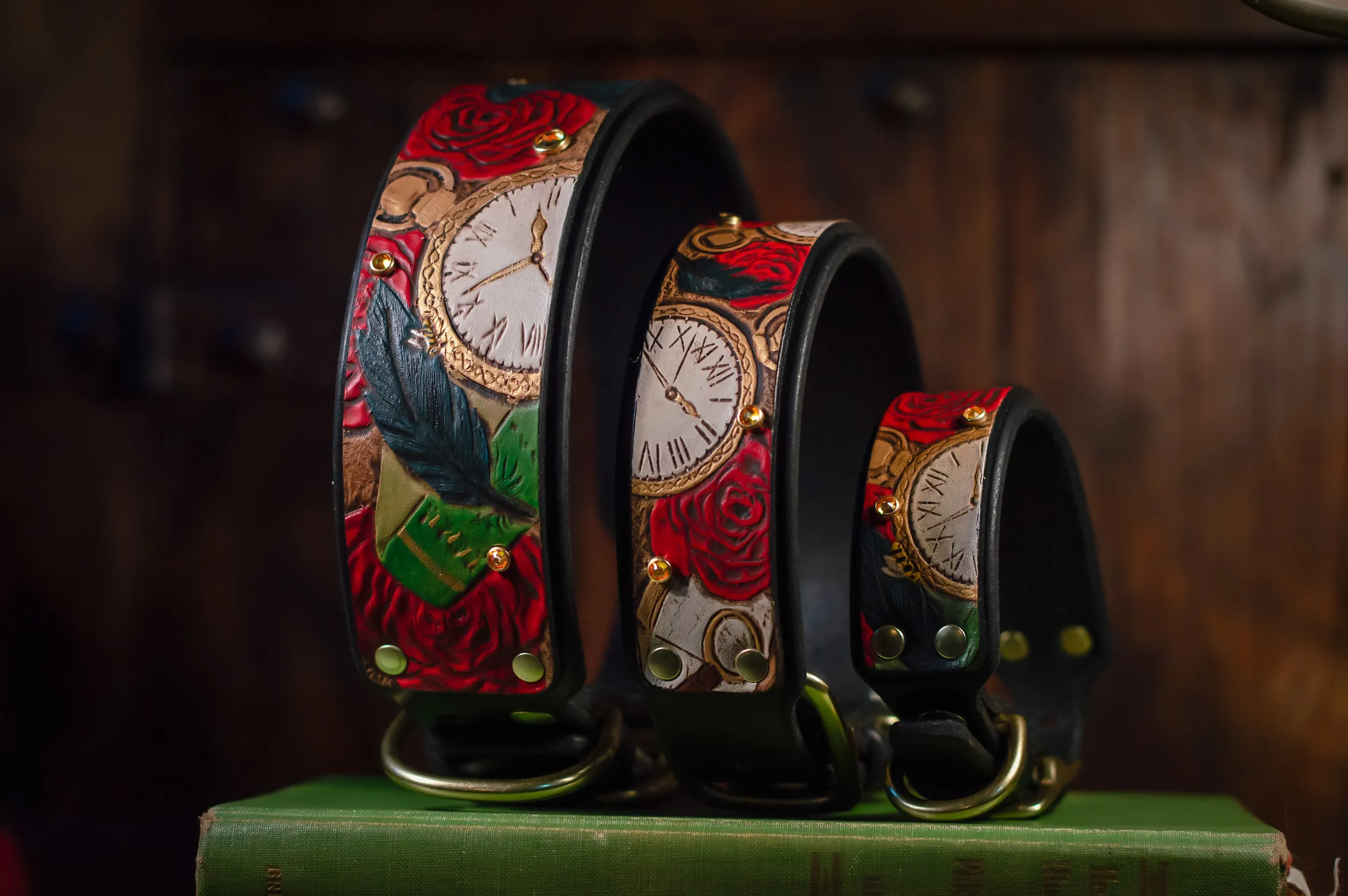 The Raven Dog Collar